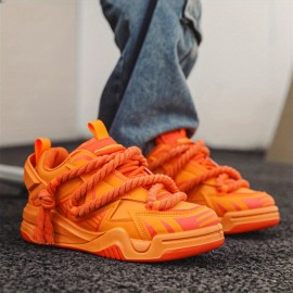 New Men's Low-top Skateboard Shoes Fashion Braids Casual Shoes Walking Shoes Trendy Comfortable Soft-soled Shoes Street Sneakers